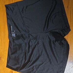 Aerie very stretchy short shorts black